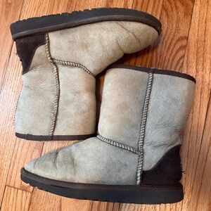 Uggs size 6